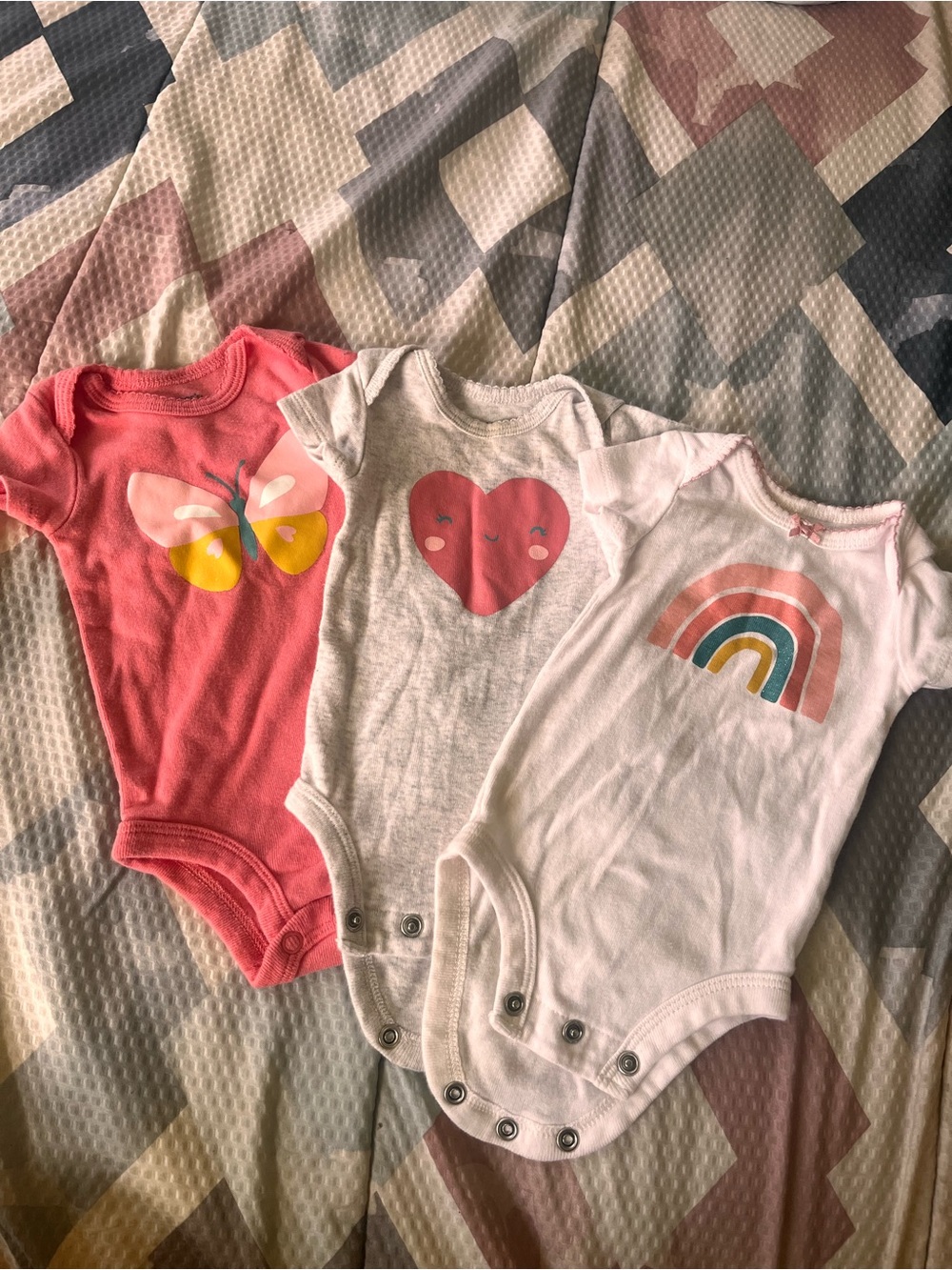 Carter's Girls 3-Pack Short Sleeve Bodysuits - Coral, Light Gray, White